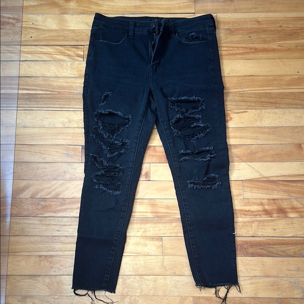 Women's Black Distressed Jeans